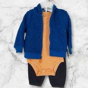 Carter’s 3-piece outfit in size 12 months
